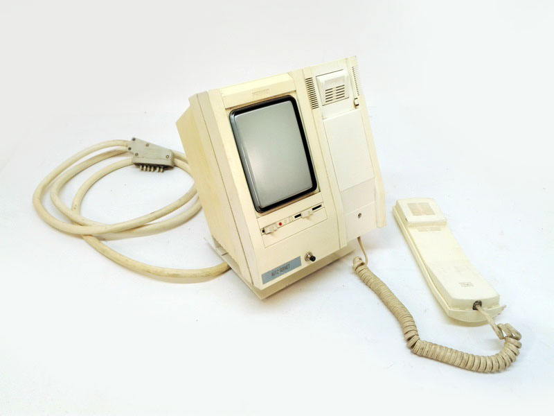 interfono pantalla sobremesa fermax plastico-metal 24x19x18 1u